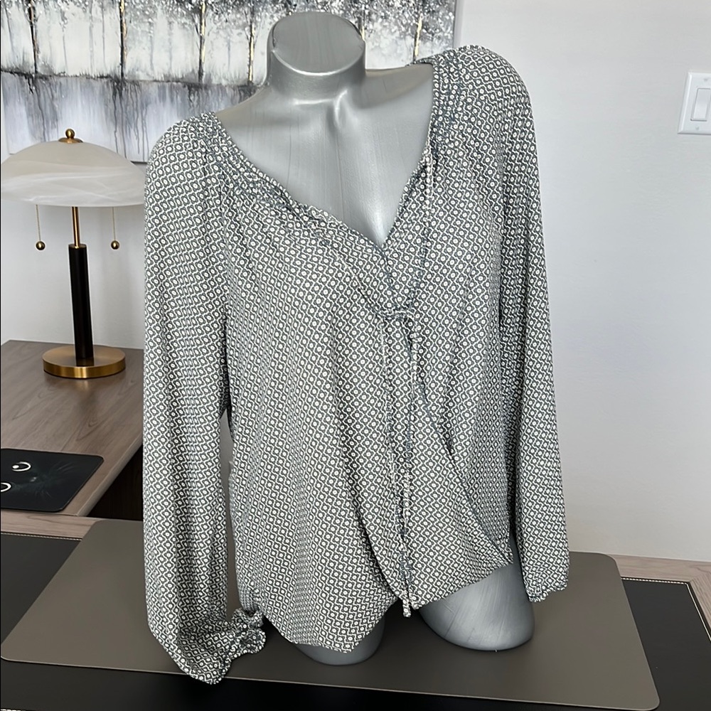 Max Studio Cuffed Sleeve Blouse
